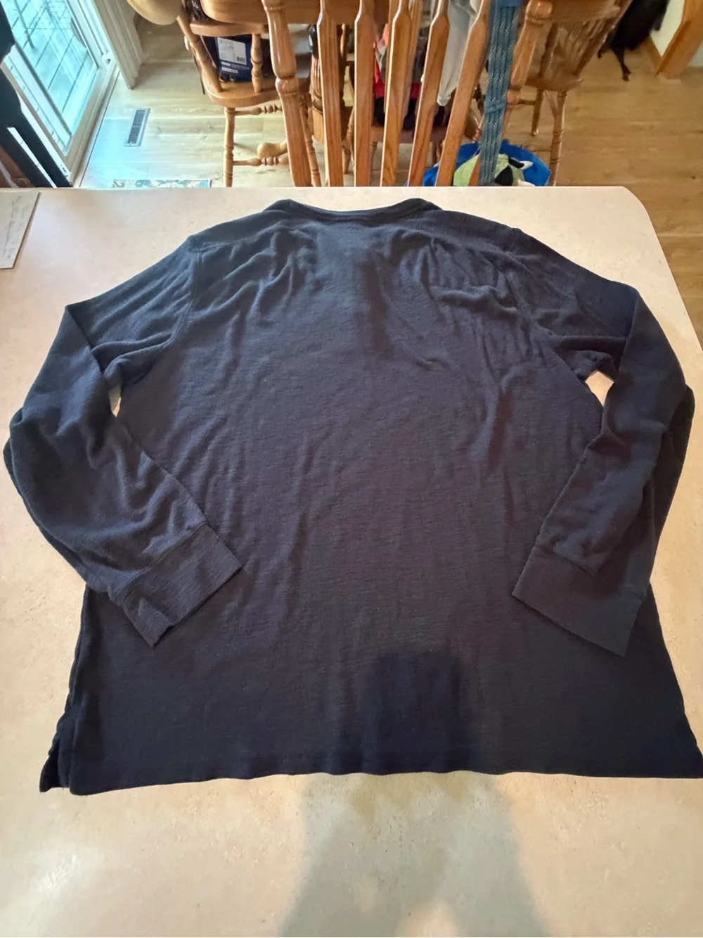 Men’s shirt Bundle XL brands include Banana Republic Urban Boundaries & Pipeline